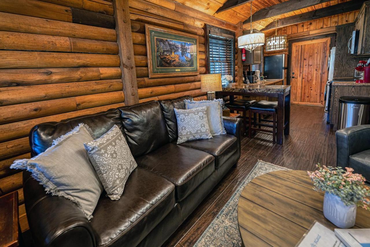 Staynantahala - Smoky Mountain Cabins And Luxury Yurts Aquone Extérieur photo