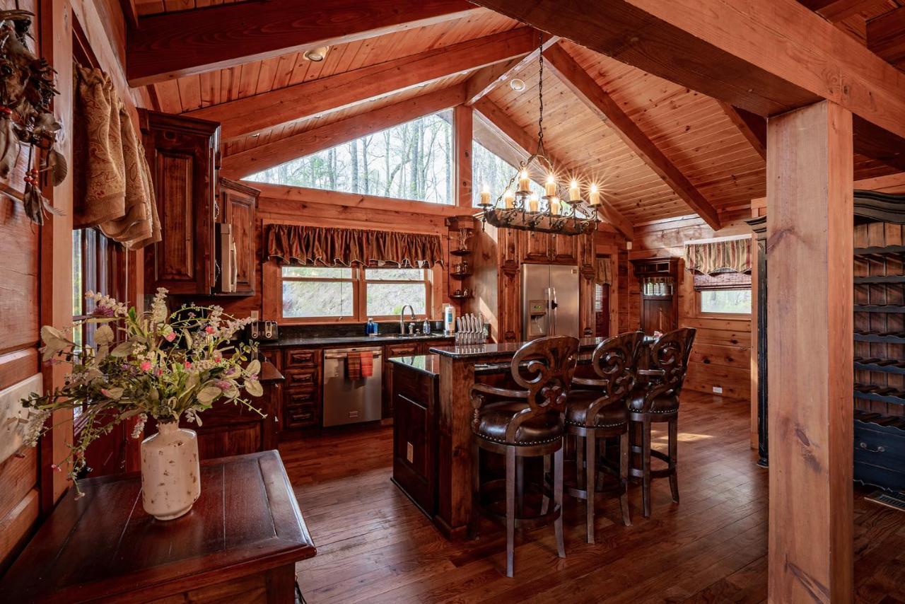 Staynantahala - Smoky Mountain Cabins And Luxury Yurts Aquone Extérieur photo