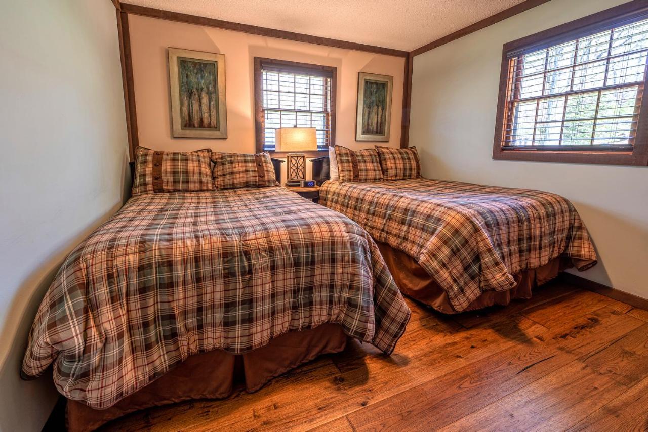 Staynantahala - Smoky Mountain Cabins And Luxury Yurts Aquone Extérieur photo